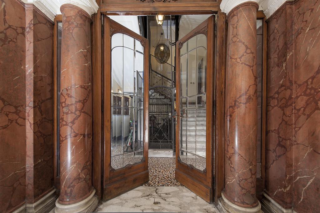Residenza Zanardelli Bed & Breakfast Rome Bagian luar foto