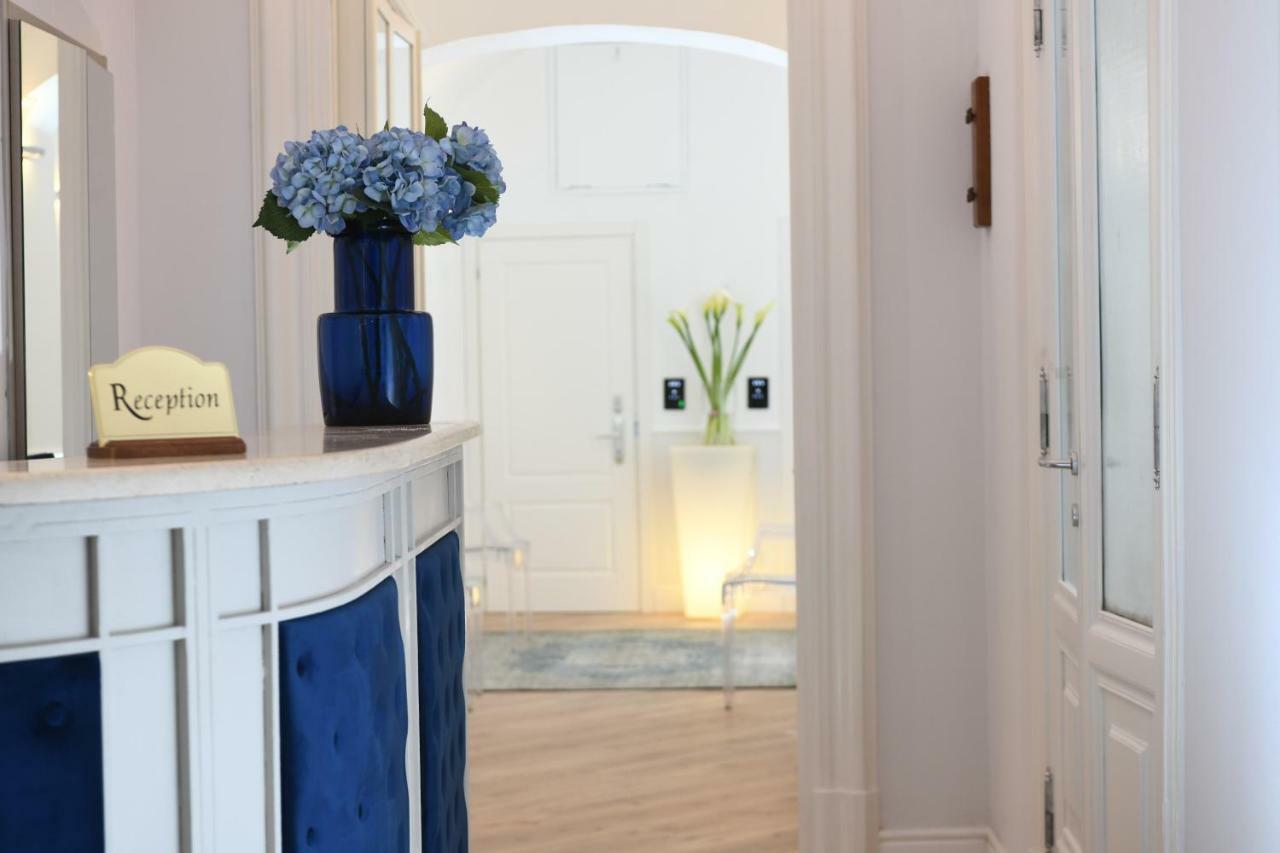 Residenza Zanardelli Bed & Breakfast Rome Bagian luar foto